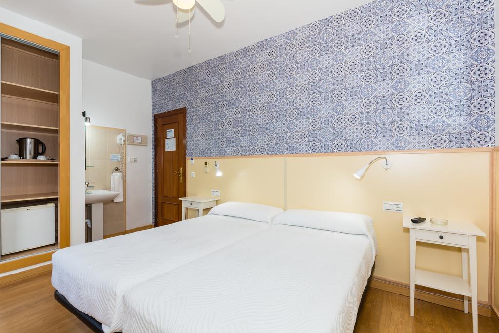 Hostal Guadalupe Torremolinos Exteriér fotografie